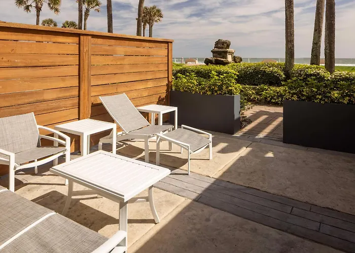 Hilton Daytona Beach Resort (Adults Only)