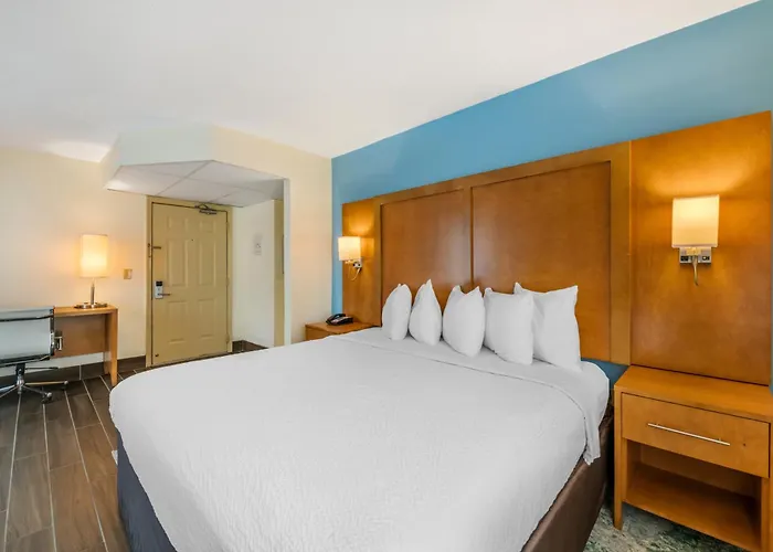 Tropical Winds Resort Hotel